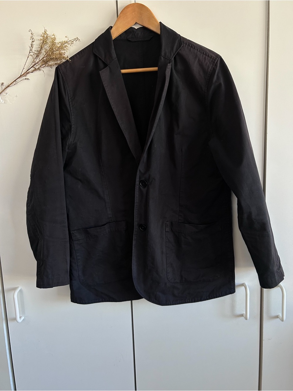 A Day’s March Classic Black Two-Button Blazer • Sz M